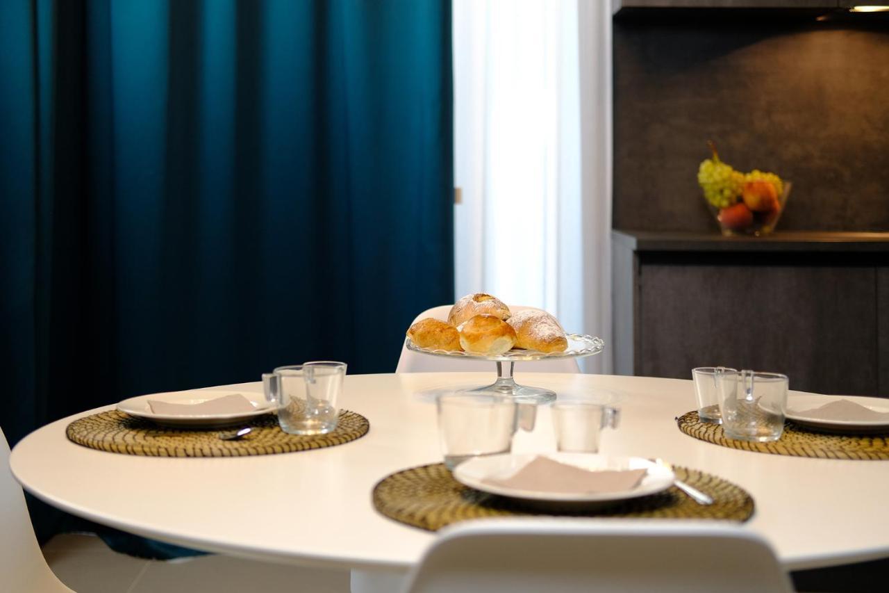 B&Bari, Via Cairoli, Le Case Di Aurelia Guesthouse Εξωτερικό φωτογραφία